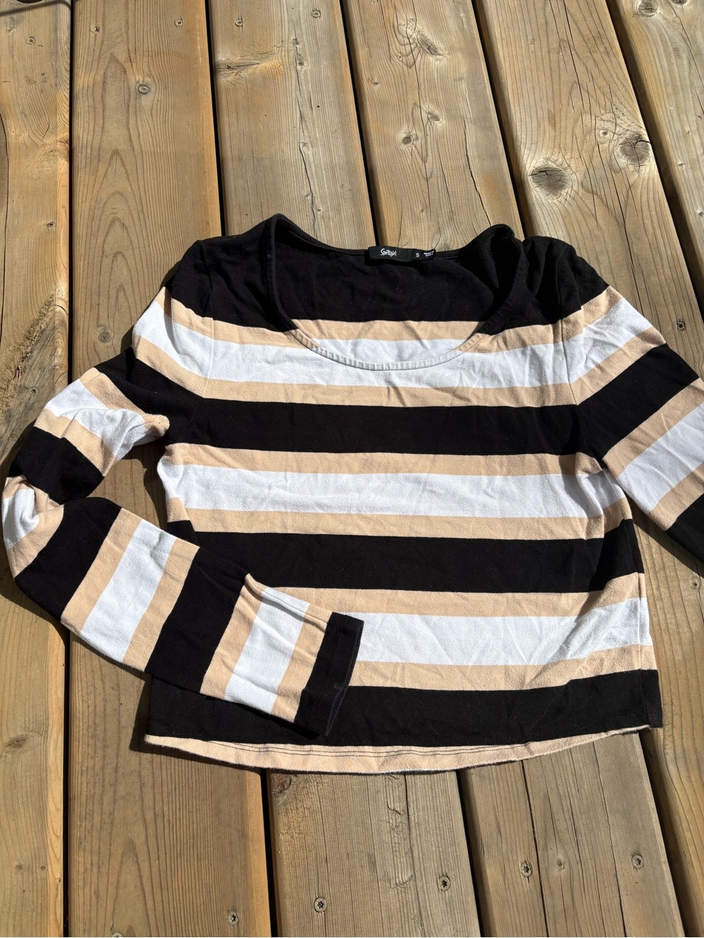 Sports girl long sleeve cropped tee